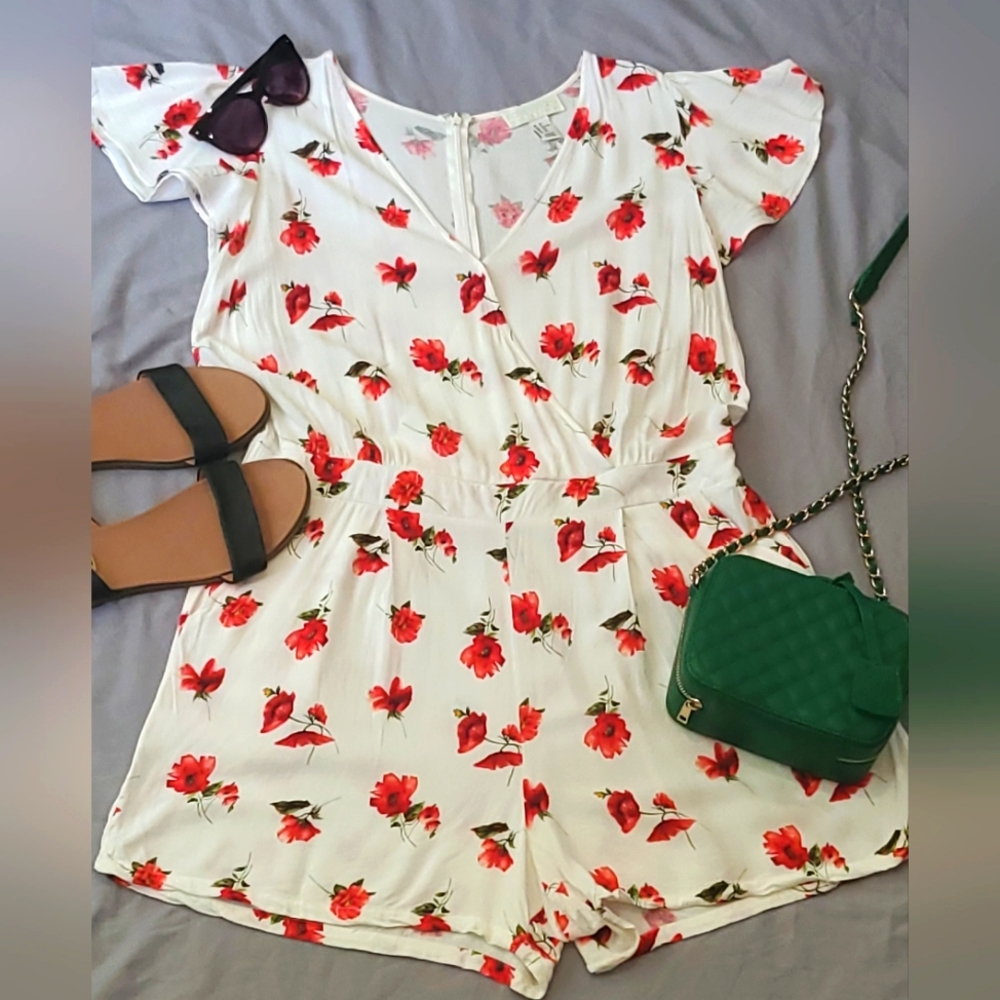 Forever 21+ Floral Romper 1X